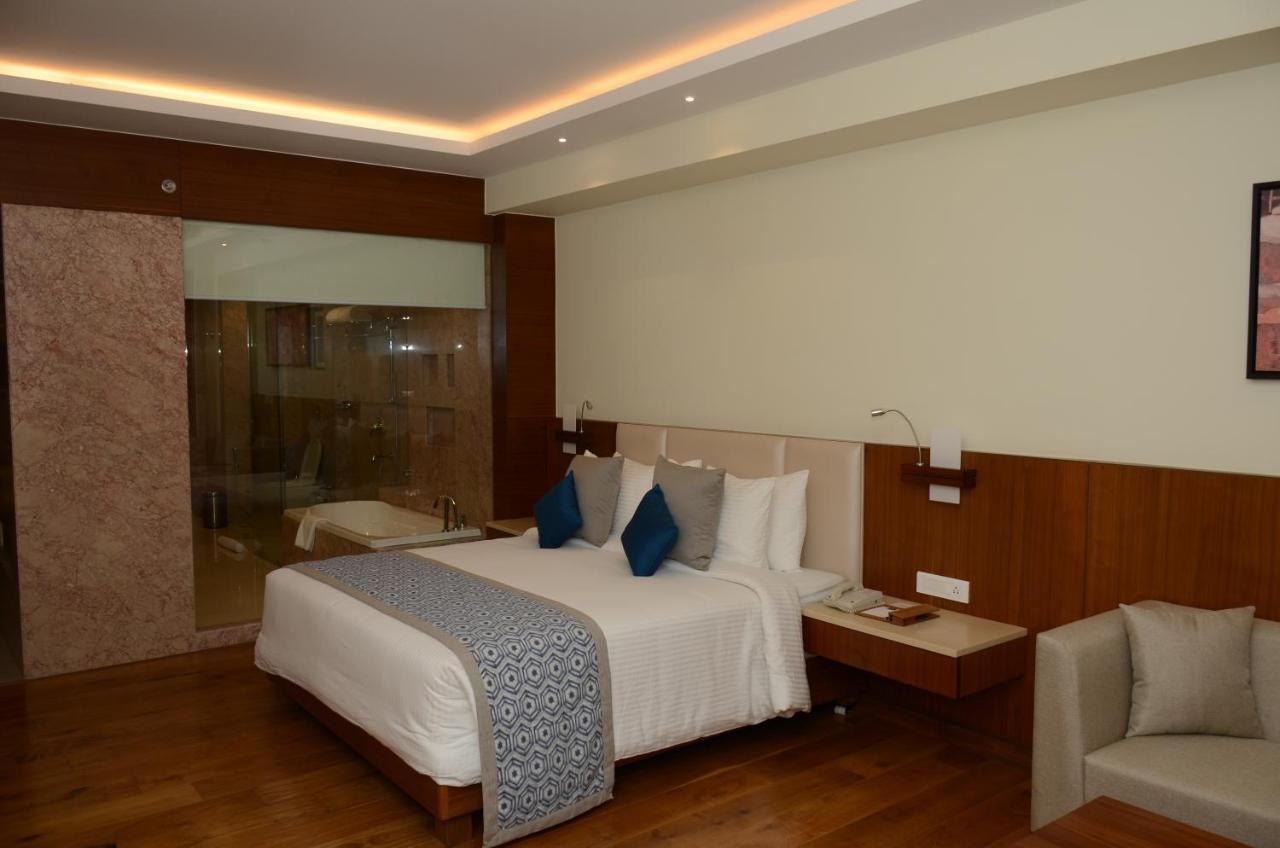 Viraj Sarovar Portico Jammu Dış mekan fotoğraf